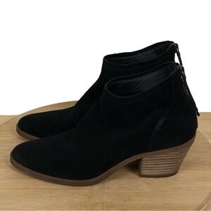 Dolce Vita (Main Line) Black Suede Block-Heel Ankle Boots, 2.5″ Heel - Size 6